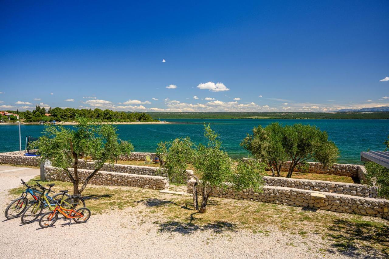 Sibenik Boats Apartment Raslina Exterior photo