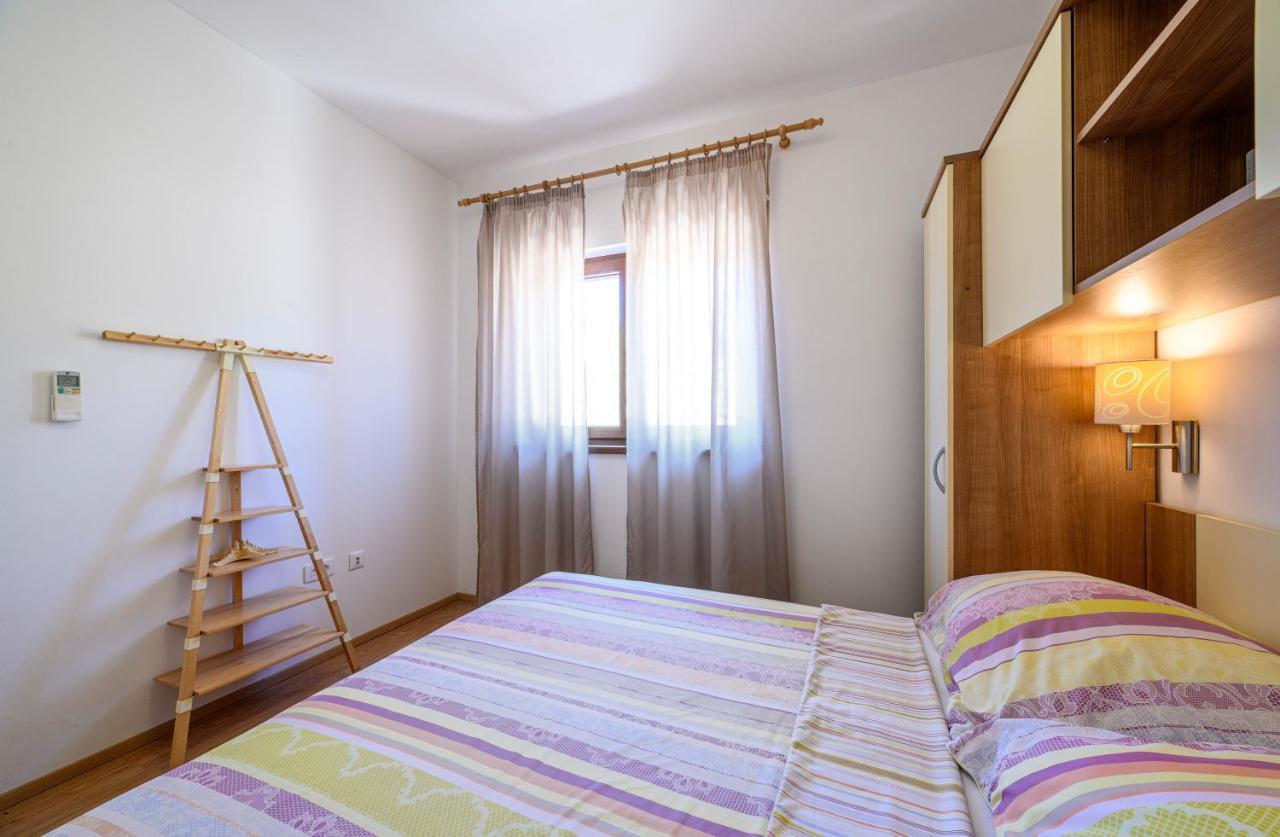 Sibenik Boats Apartment Raslina Exterior photo