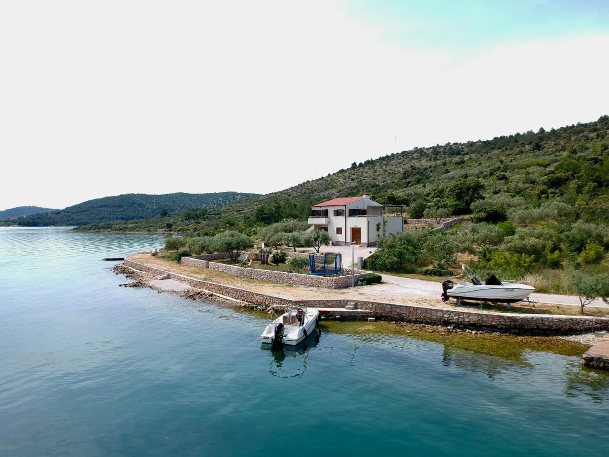 Sibenik Boats Apartment Raslina Exterior photo